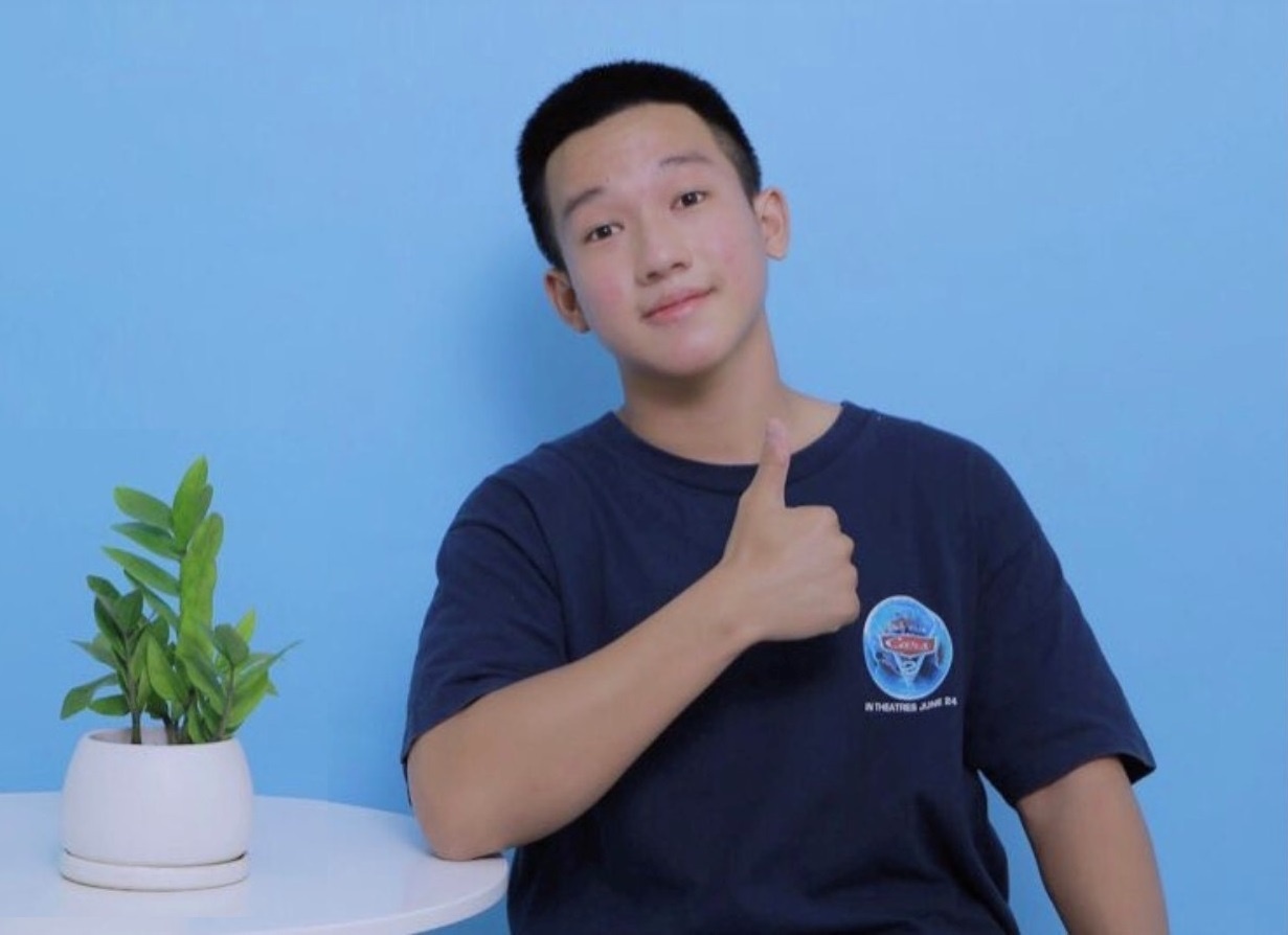 Lo trinh tri mun boc cua nam sinh TP.HCM hinh anh