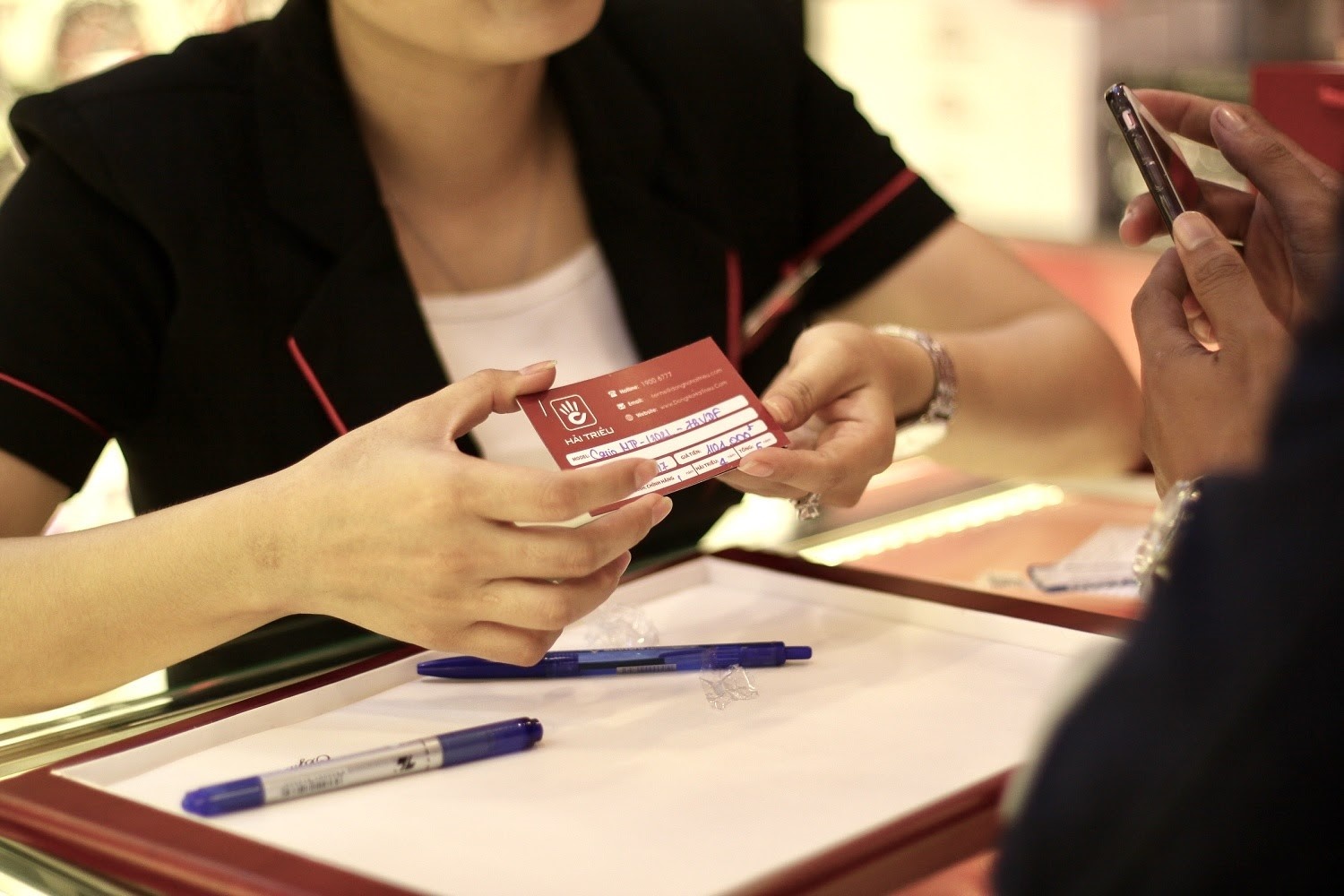 Hai Trieu Watch anh 5