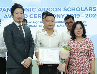 Panasonic trao hoc bong cho sinh vien nganh nhiet lanh hinh anh
