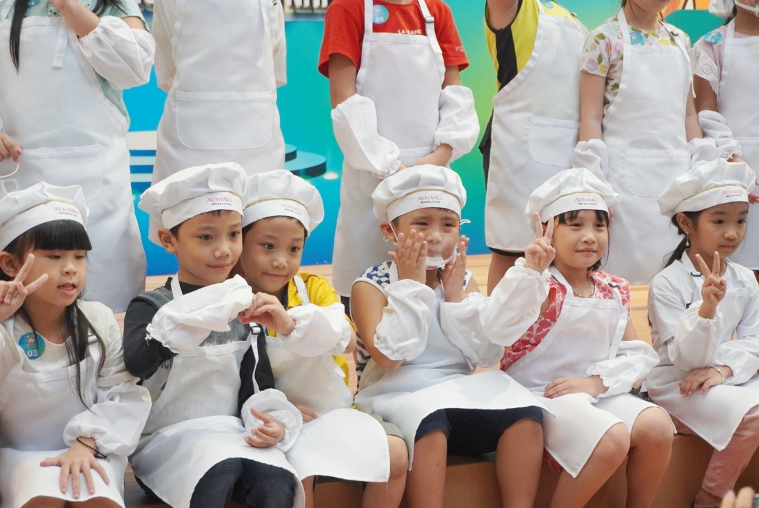 Hoc vien nau an anh 2