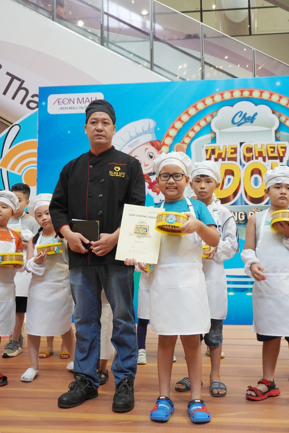 Hoc vien nau an anh 7