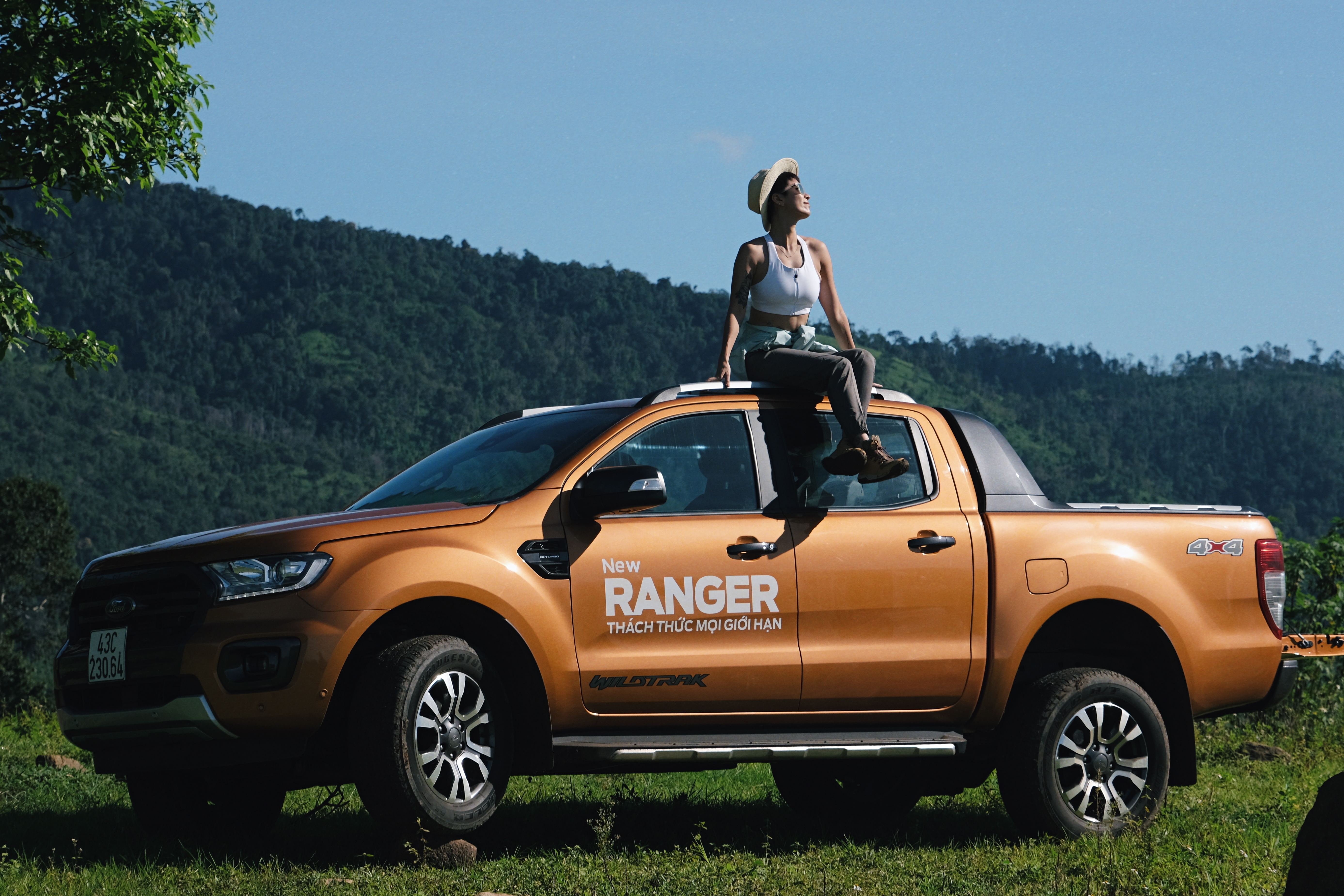 Ford Ranger thay doi quan niem xe ban tai chi danh cho phai manh hinh anh