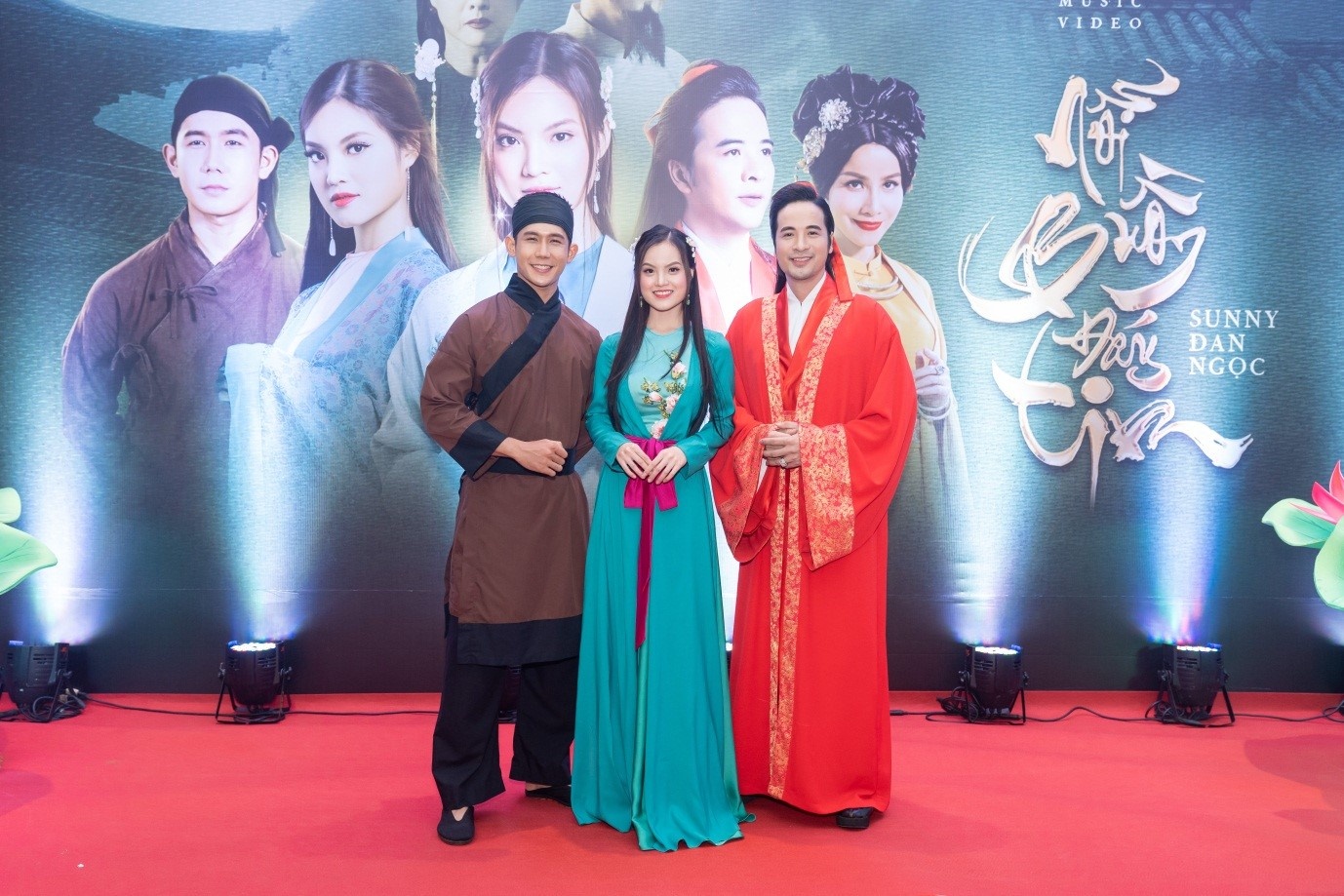 Sunny Dan Ngoc anh 2