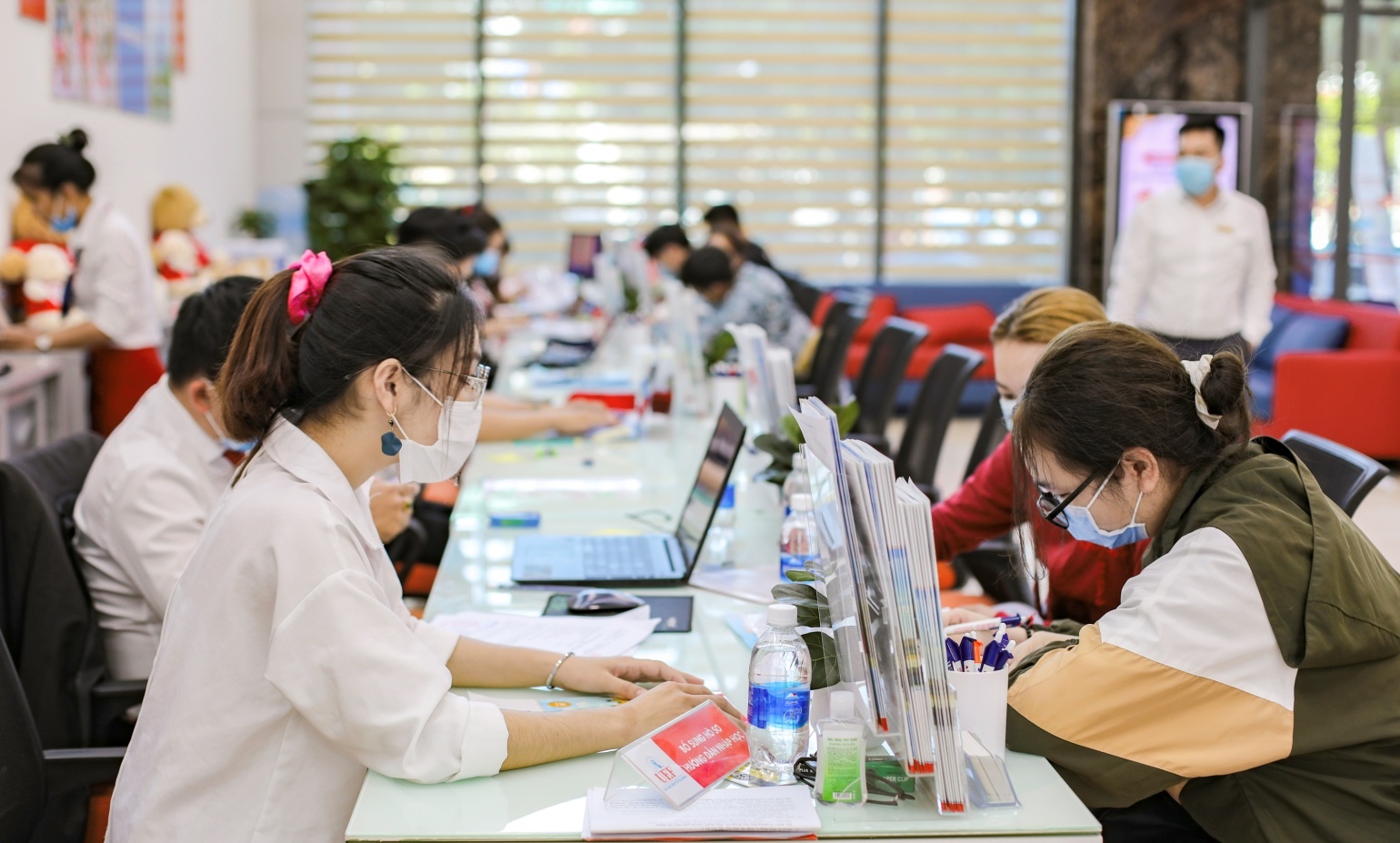 UEF ảnh 2 UEF anh 2