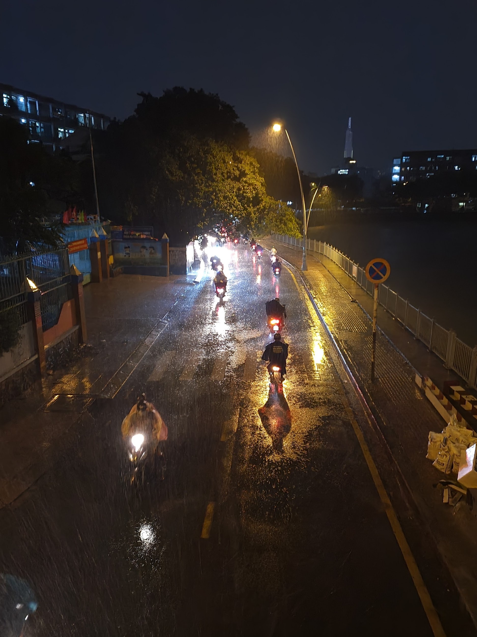 camera zoom 30x Galaxy S20 FE anh 10