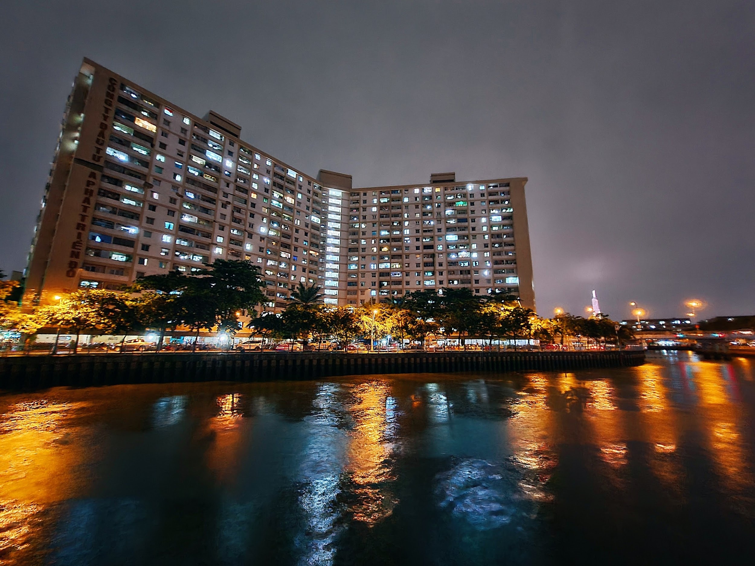 camera zoom 30x Galaxy S20 FE anh 8