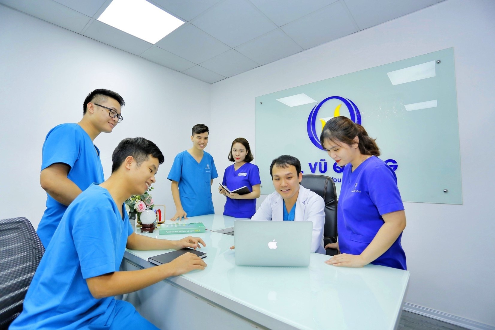 Thẩm mỹ Quốc tế VQ ảnh 3 Tham my Quoc te VQ anh 3
