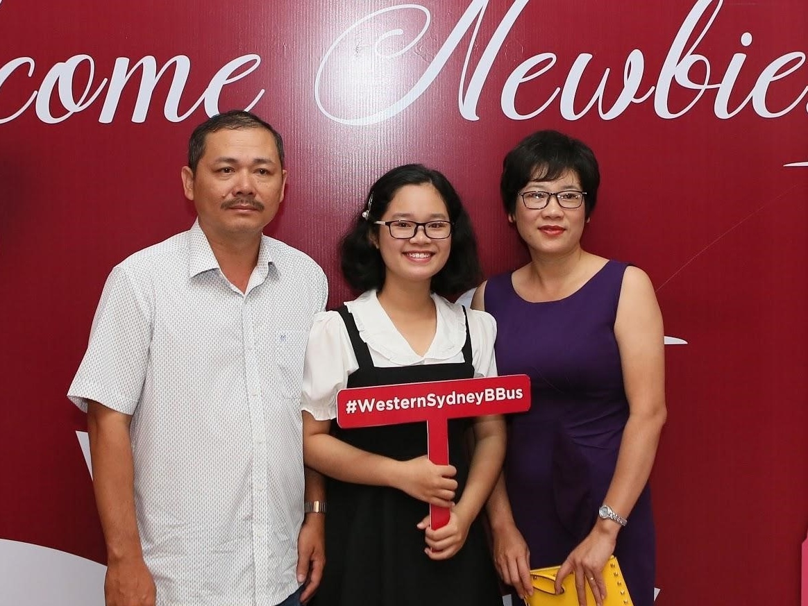 Nhieu hoc sinh truong chuyen chon Western Sydney Vietnam hinh anh