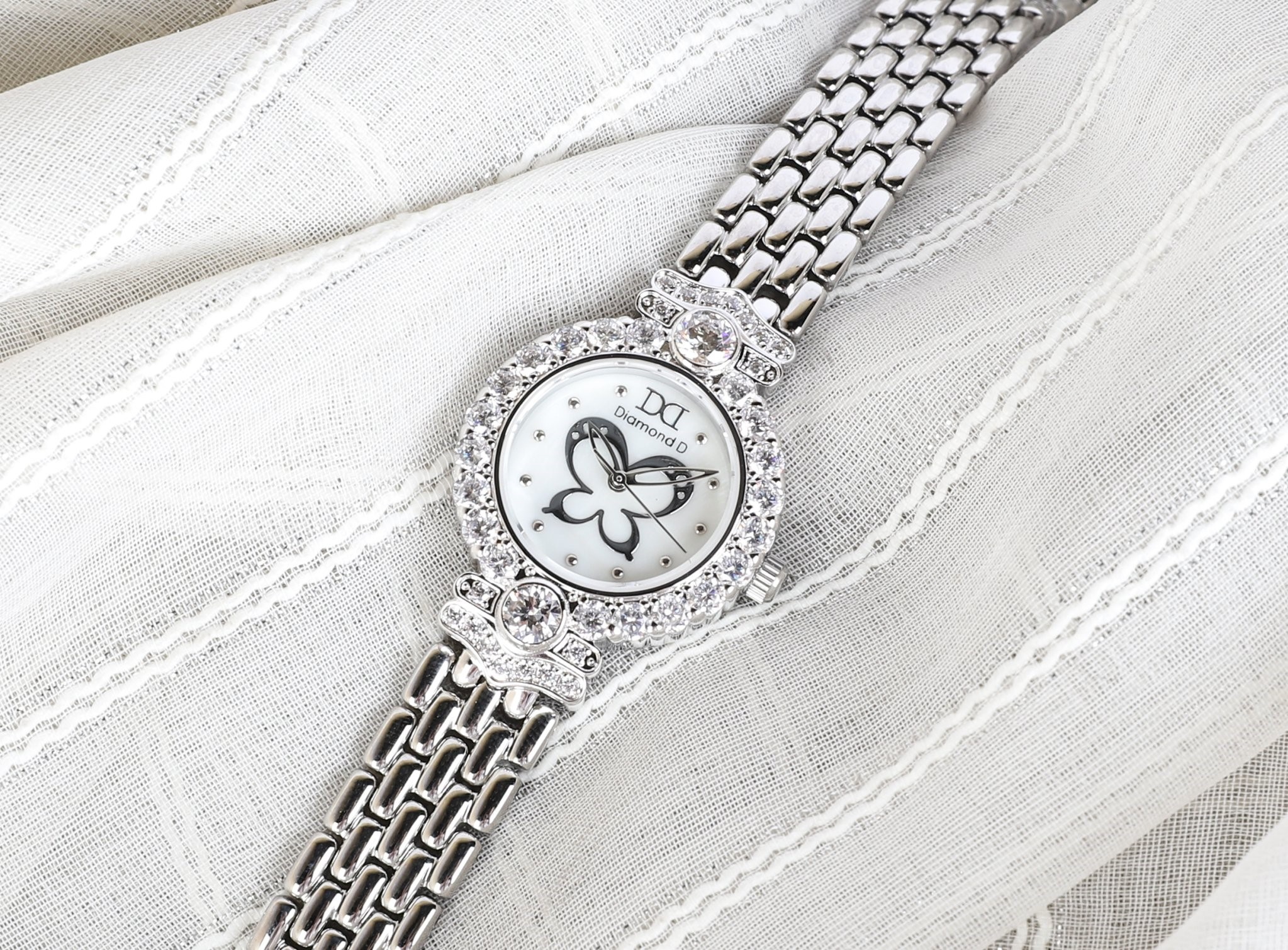 Dang Quang Watch anh 5