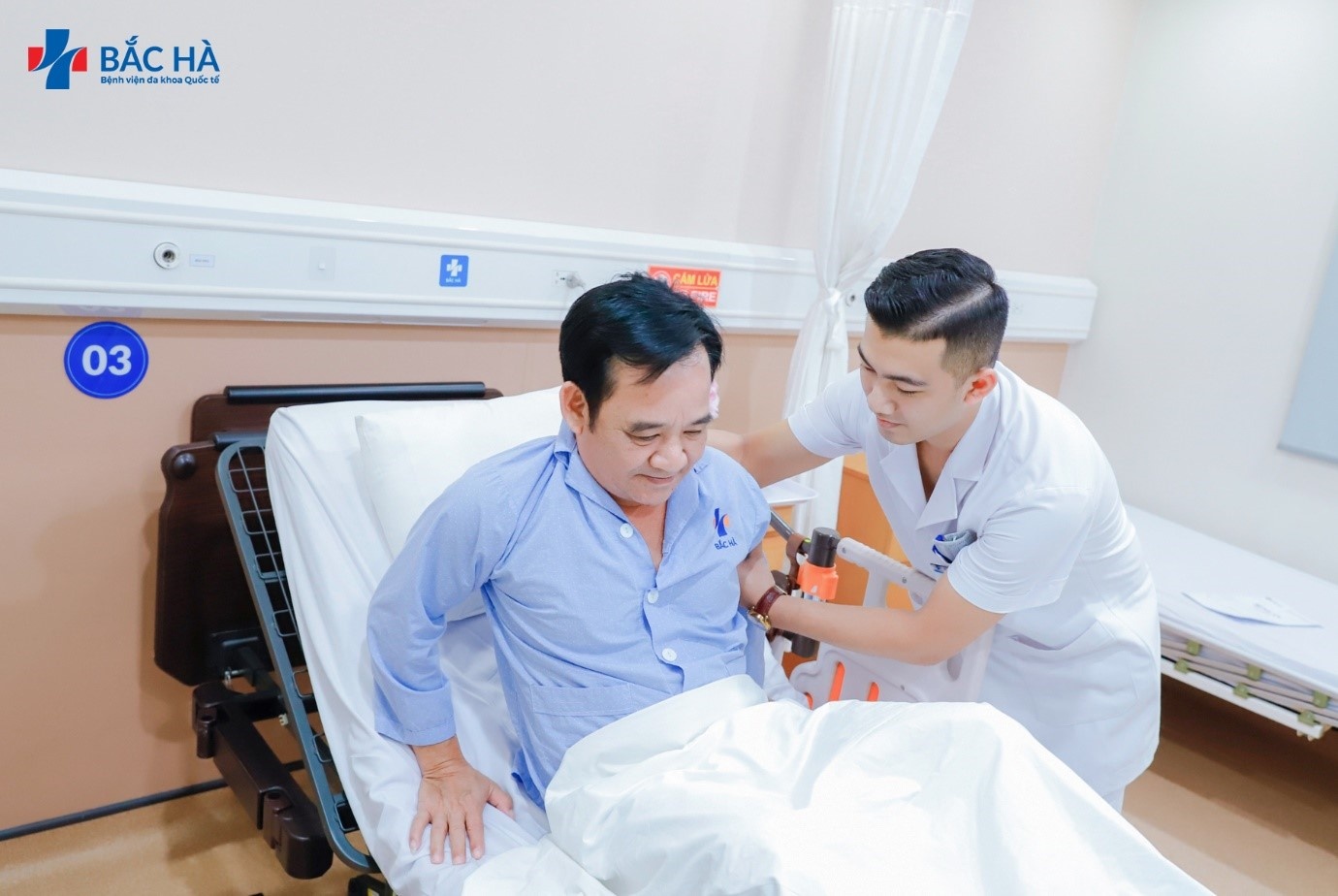 Benh vien Bac Ha anh 4