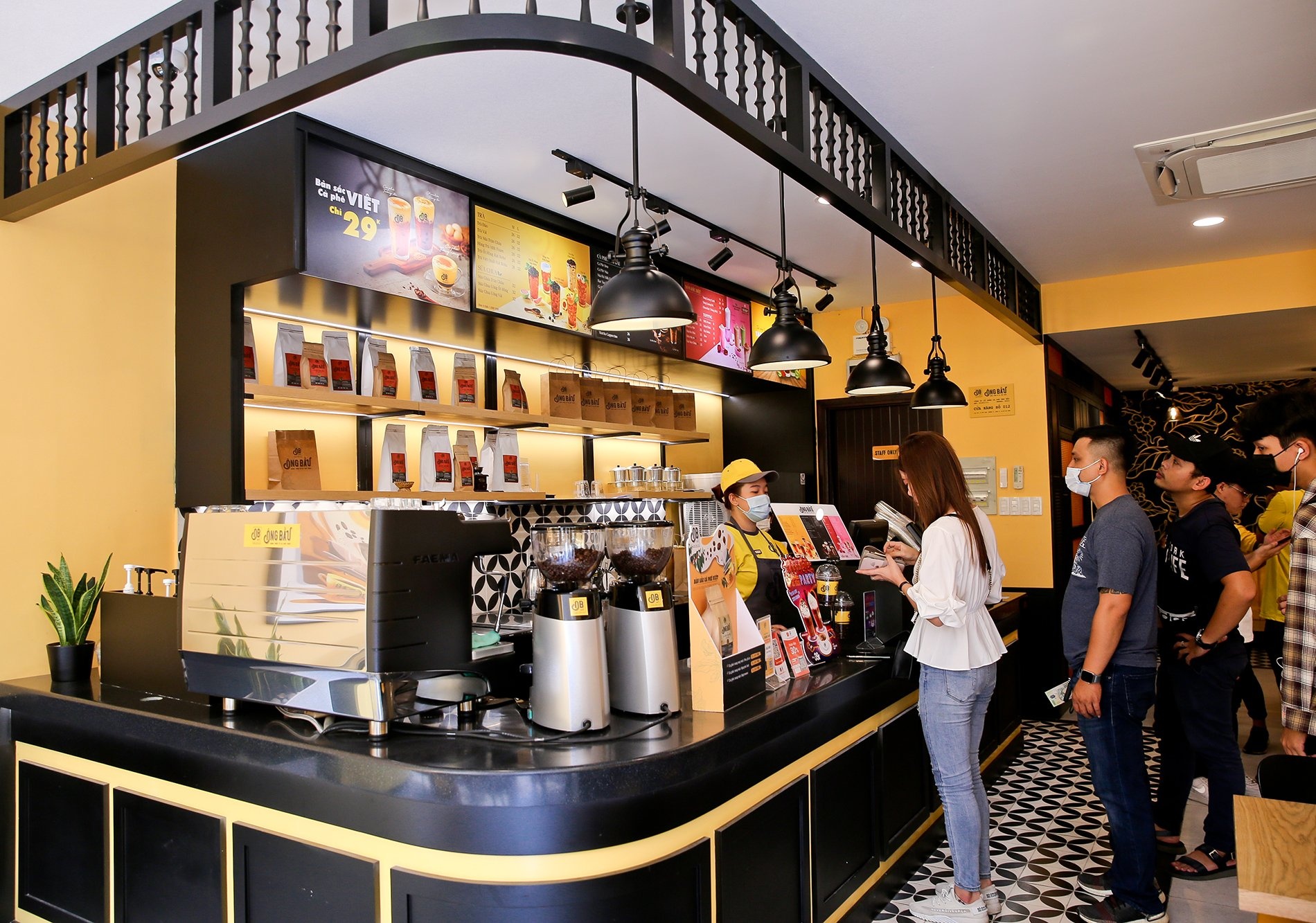 flagship cà phê Ông Bầu ảnh 7 flagship ca phe Ong Bau anh 7
