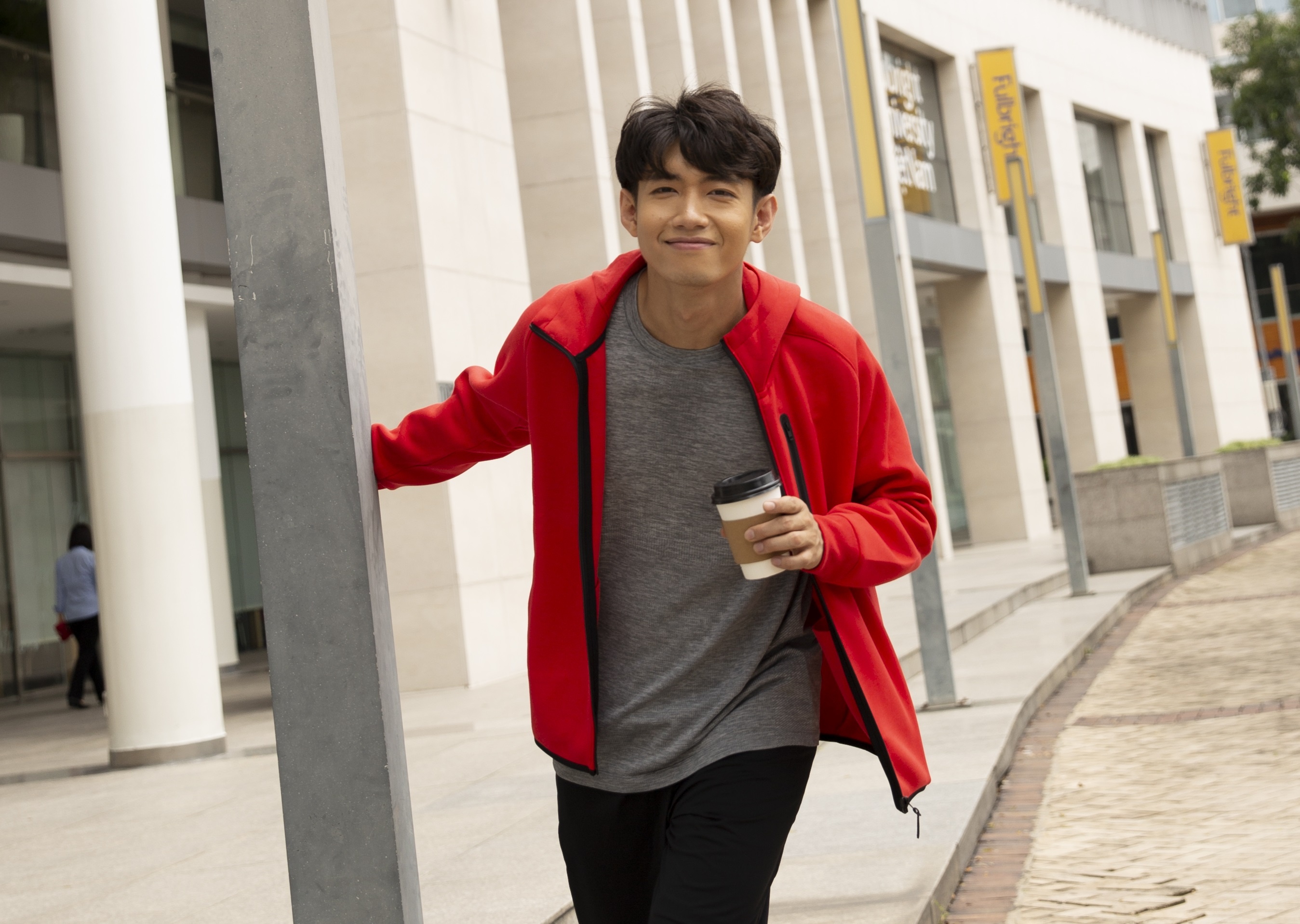 Loat trang phuc the thao dep va da nang tu Uniqlo hinh anh