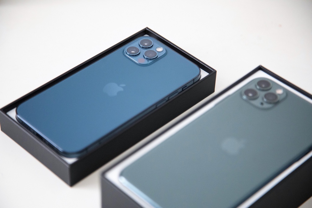 Mua iPhone chinh hang o dau anh 2