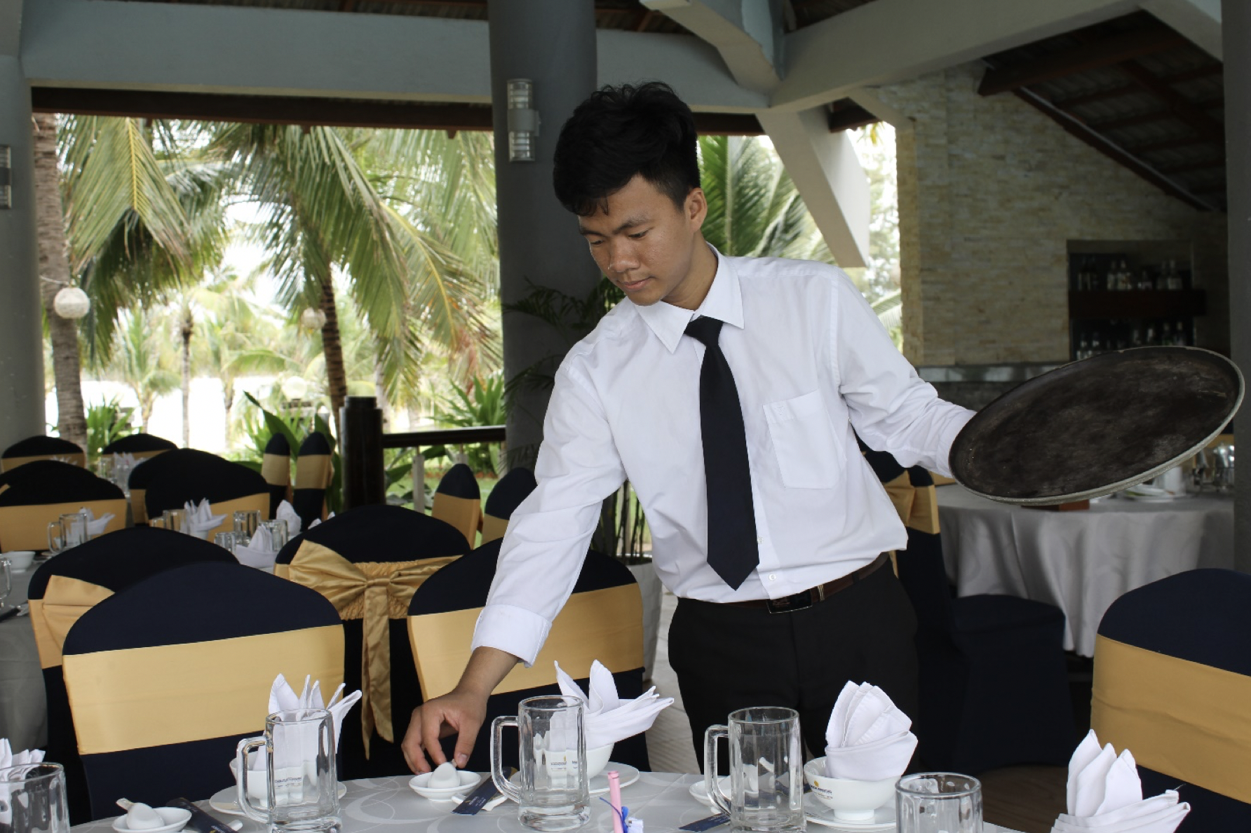 Trung cap Viet Giao anh 2