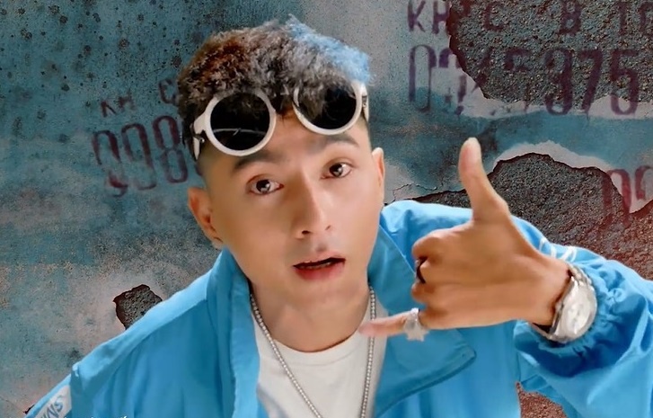 Lang LD gieo van tha thinh trong MV moi hinh anh