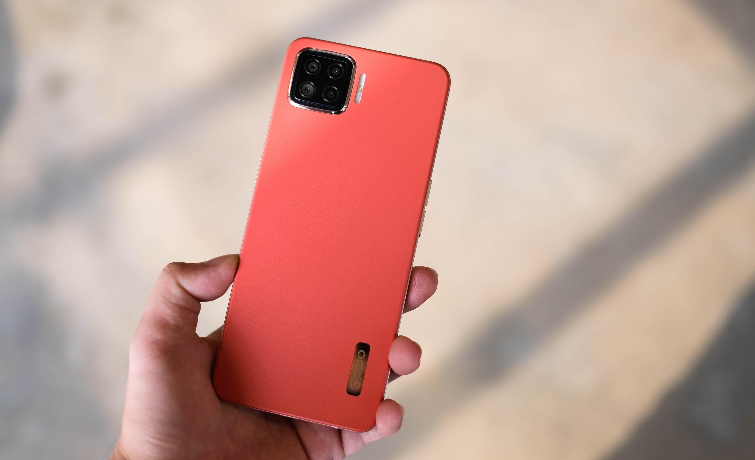 Mo hop Oppo A73 - mat lung gia da, sac nhanh 30 W, gia 4,99 trieu hinh anh