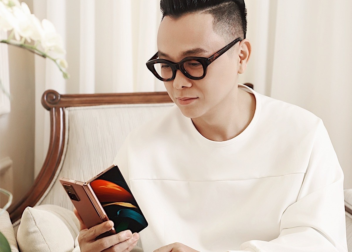 NTK Cong Tri dung nguyen tac thiet ke thoi trang de chon dien thoai hinh anh