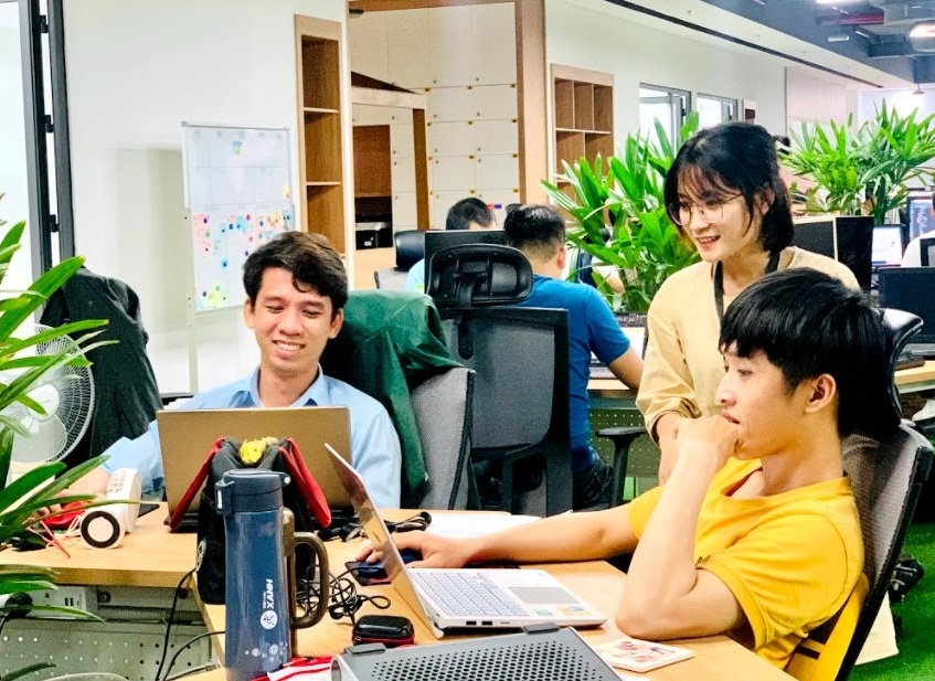 The Gioi Di Dong vao top dau noi lam viec tot nhat voi 3 giai thuong lon hinh anh