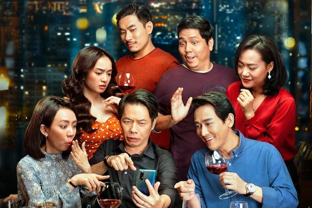 Hoi chuong canh tinh ve gia tri cua niem tin trong 'Tiec trang mau' hinh anh