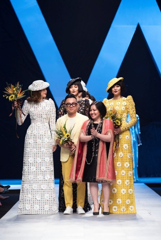 Aquafina Vietnam International Fashion Week anh 2