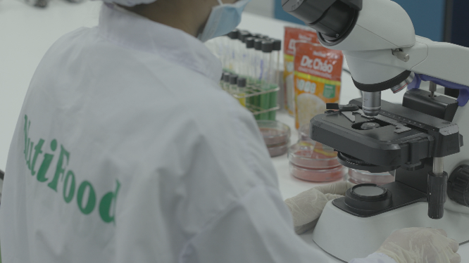 chao tuoi,  an dam anh 3