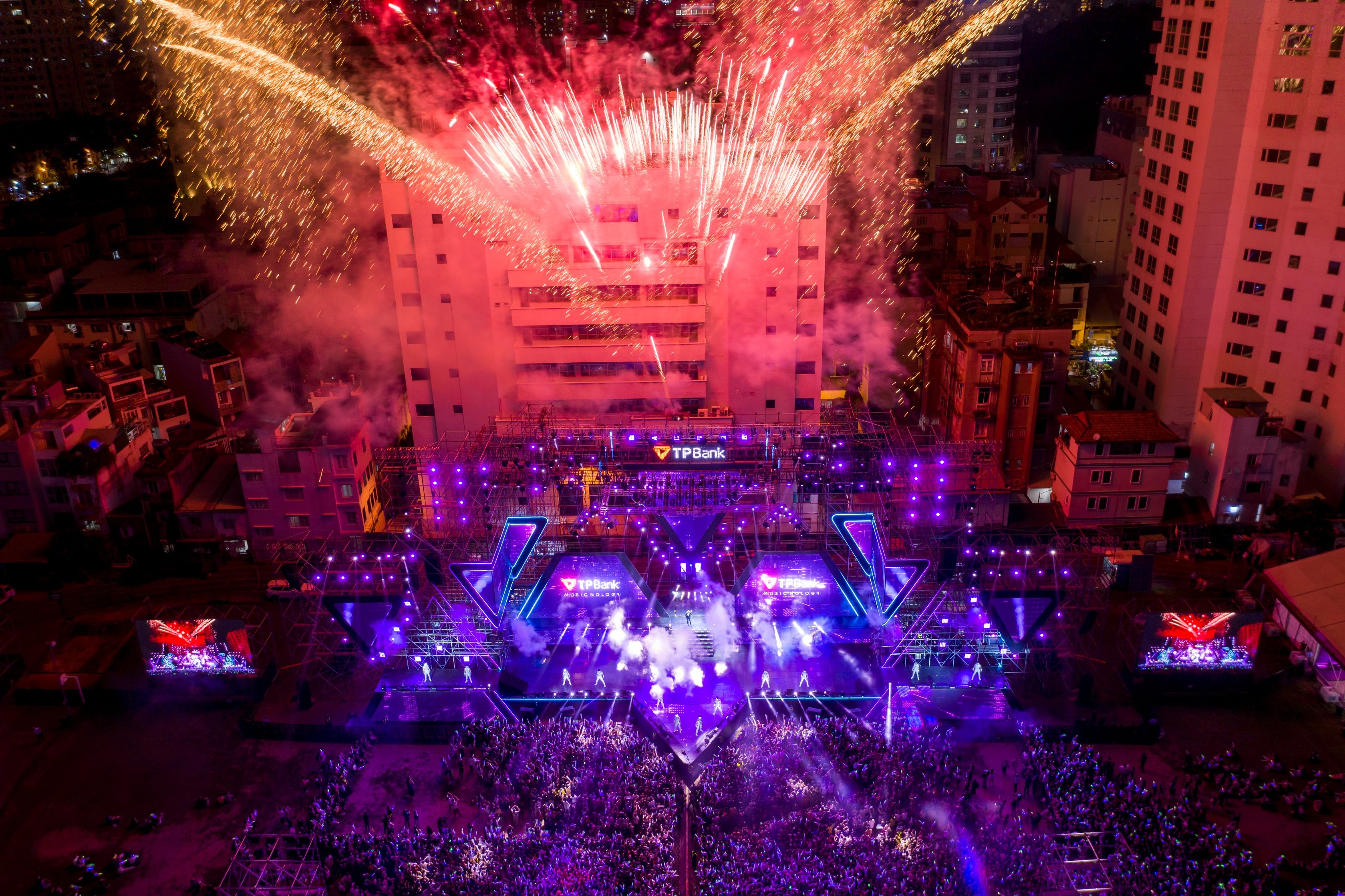 Son Tung M-TP anh 14