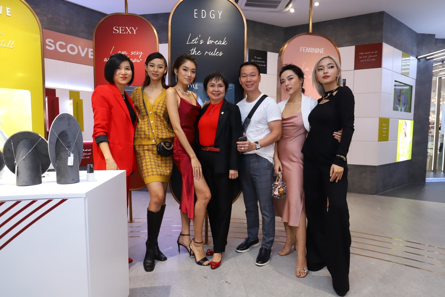 PNJ  ảnh 3 PNJ anh 3