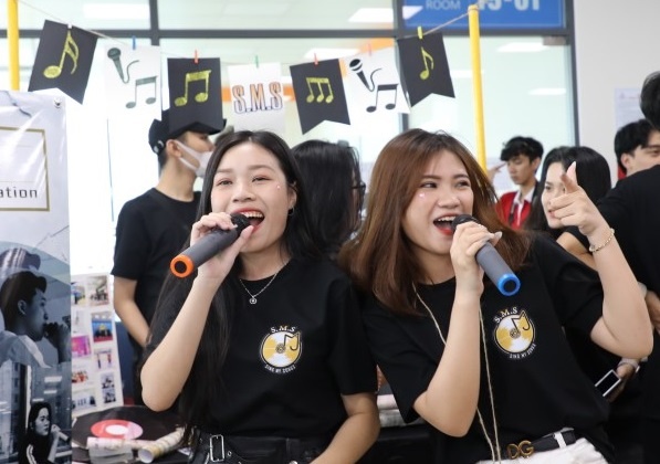 Hon 40 CLB sinh vien tham du Club's Day 2020 tai UEF hinh anh