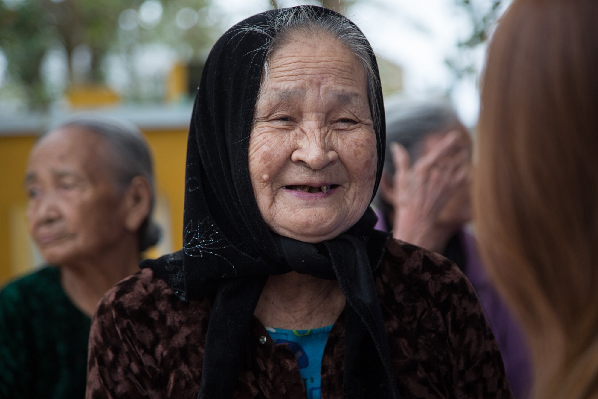 ho tro nguoi dan vung lu anh 7