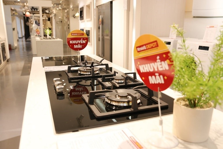 RitaVo Depot uu dai cuoi nam len den 50% hinh anh