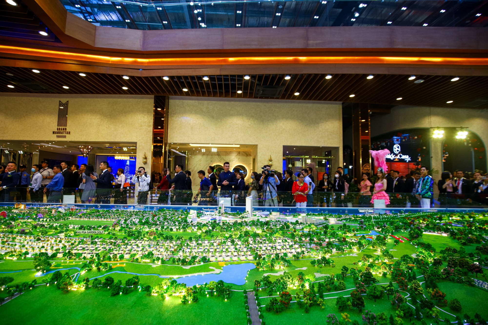 Novaland Gallery anh 3