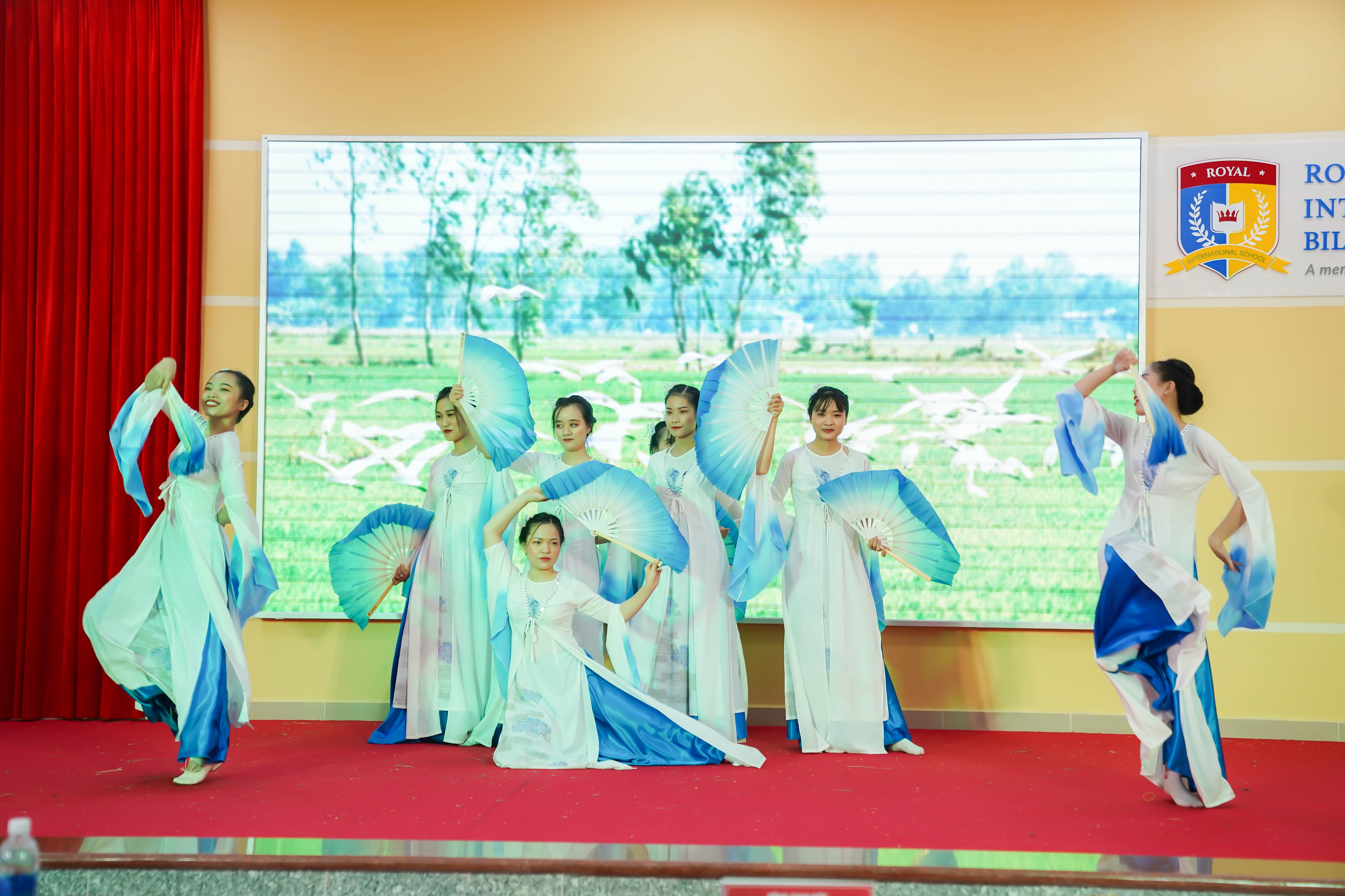 Royal School ảnh 5 Royal School anh 5