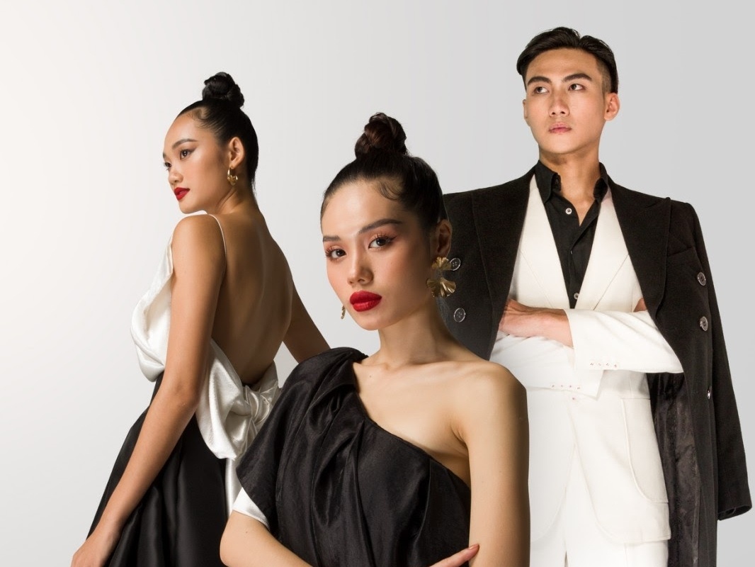 Mac Trung Kien, Quynh Anh, Tram Anh lam HLV 'The Face Online By Vespa' hinh anh