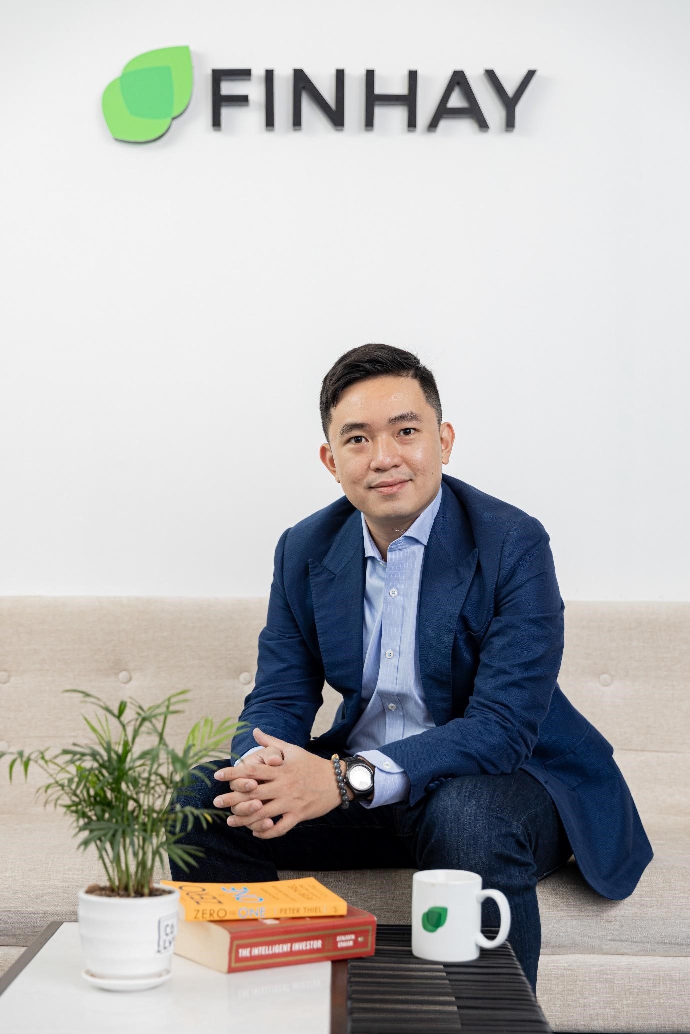 Finhay anh 2