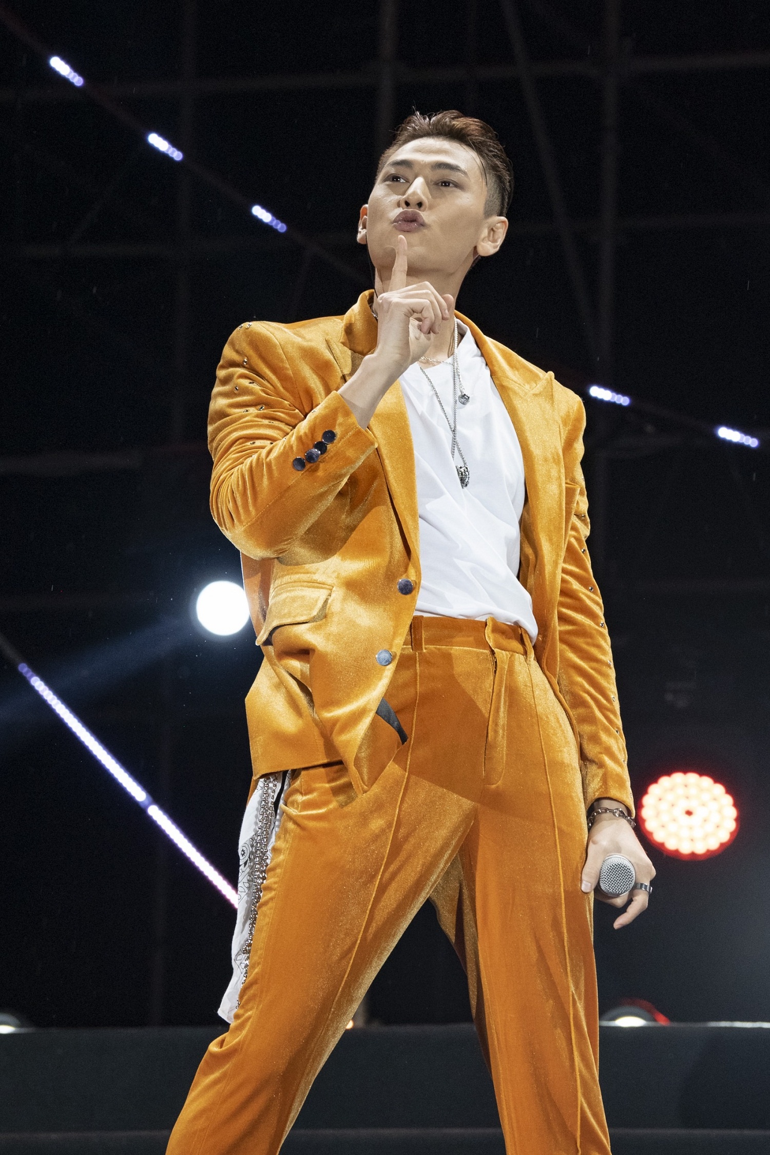 FWD Music Tour anh 2