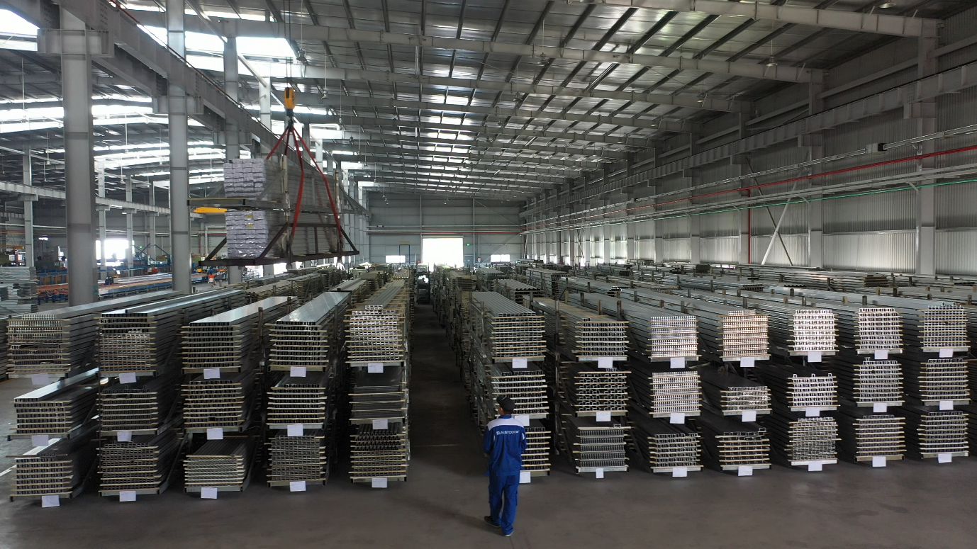 Tap doan Austdoor anh 2