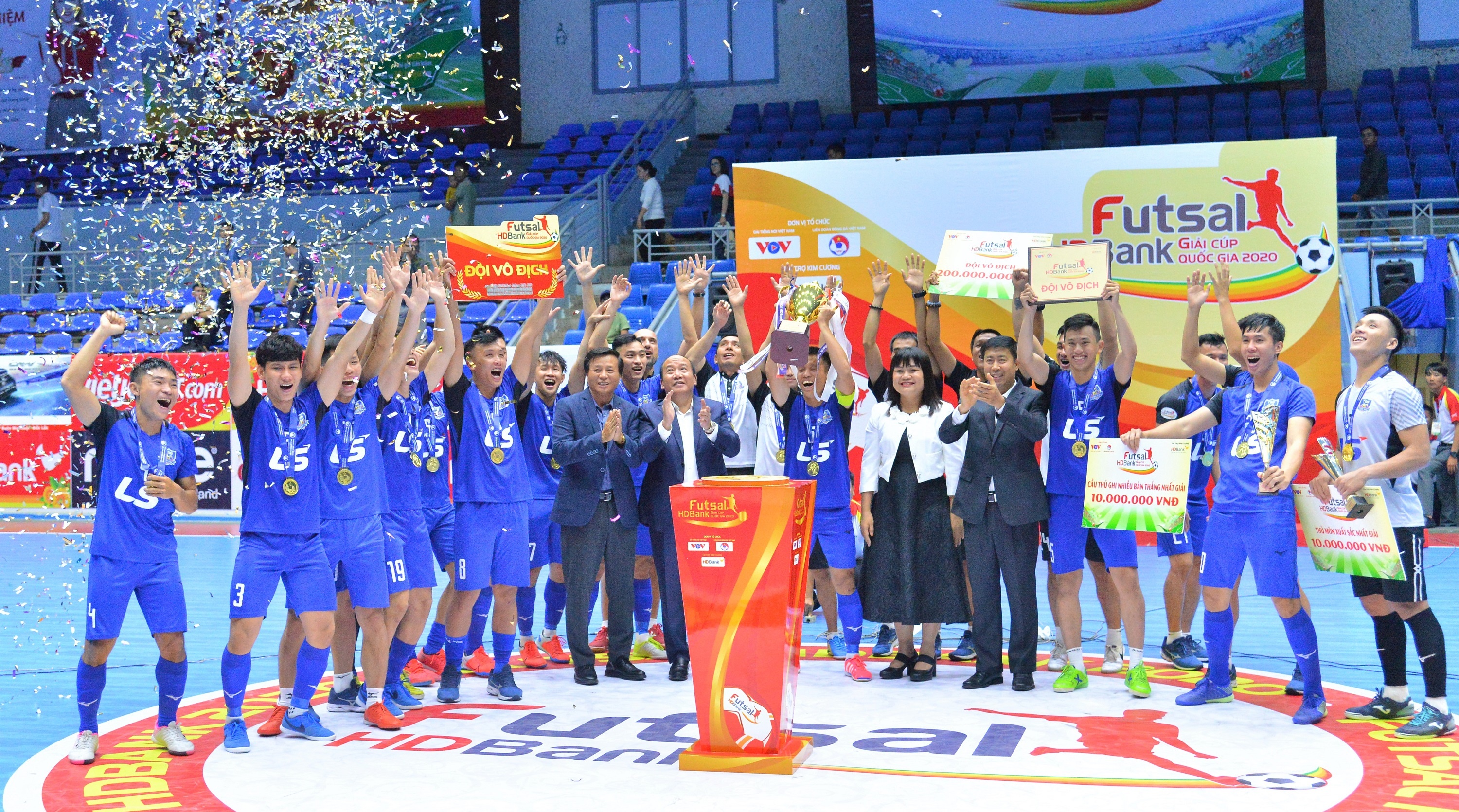 CLB Thai Son Nam vo dich giai Futsal HDBank Cup Quoc gia 2020 hinh anh