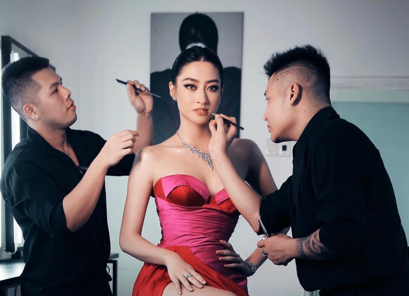 Bo doi Quan Nguyen - Pu Le dong hanh cung Aquafina VIFW 2020 hinh anh