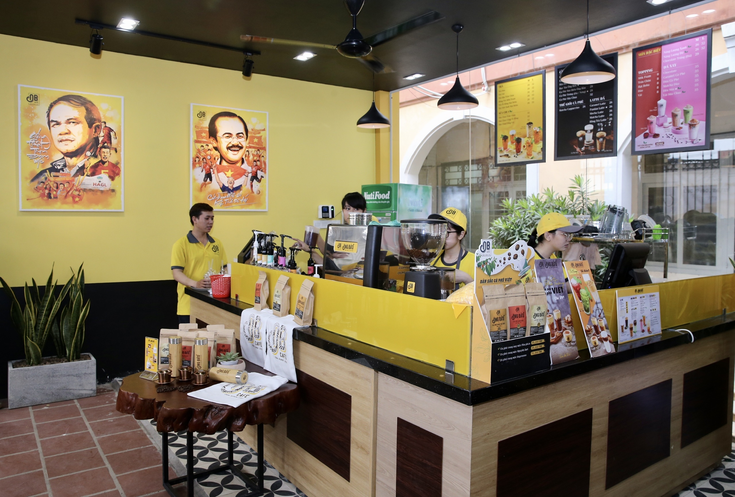 Tuan Anh,  Van Toan anh 11