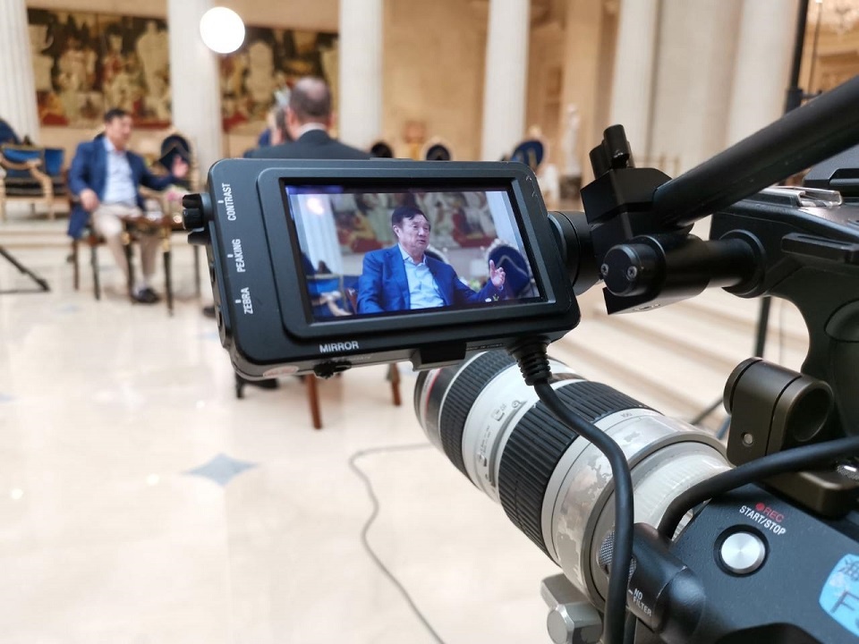 Nham Chinh Phi anh 4