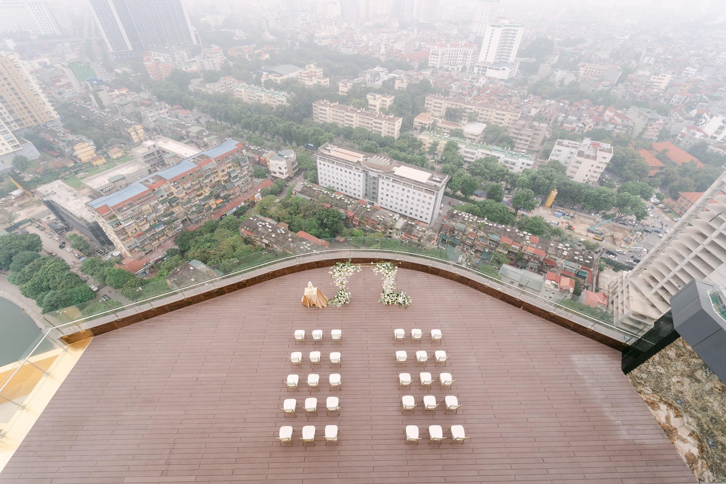 Dolce Hanoi Golden Lake anh 9