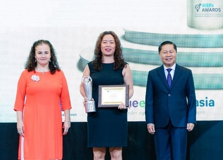 Unilever Viet Nam thuc day binh dang gioi vi su phat trien cua DN hinh anh