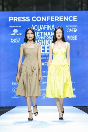 Aquafina Tuần lễ Thời trang Quốc tế Việt Nam ảnh 7 Aquafina Tuan le Thoi trang Quoc te Viet Nam anh 7