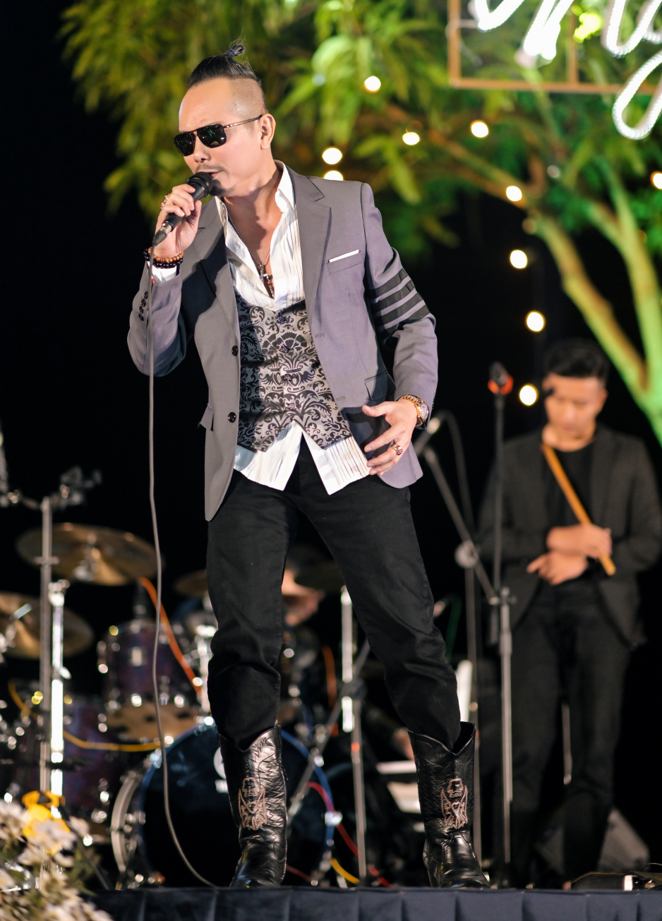 Sam Ngoc Linh Kon Tum K5 anh 1