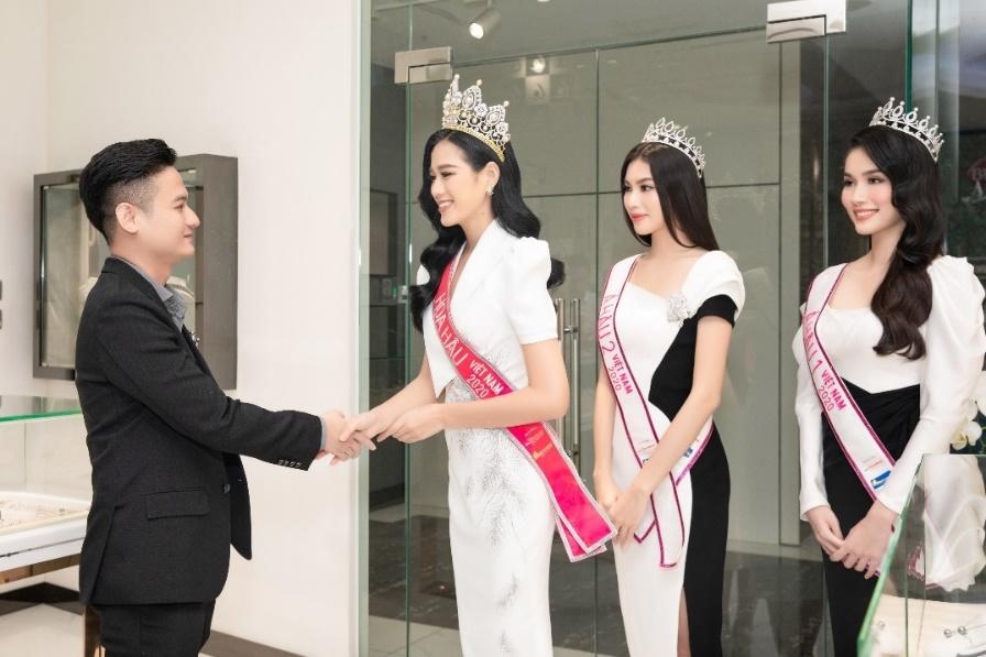 Long Beach Pearl anh 2