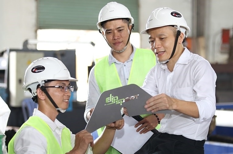 Elipsport day manh san xuat thiet bi the thao thoi dich hinh anh