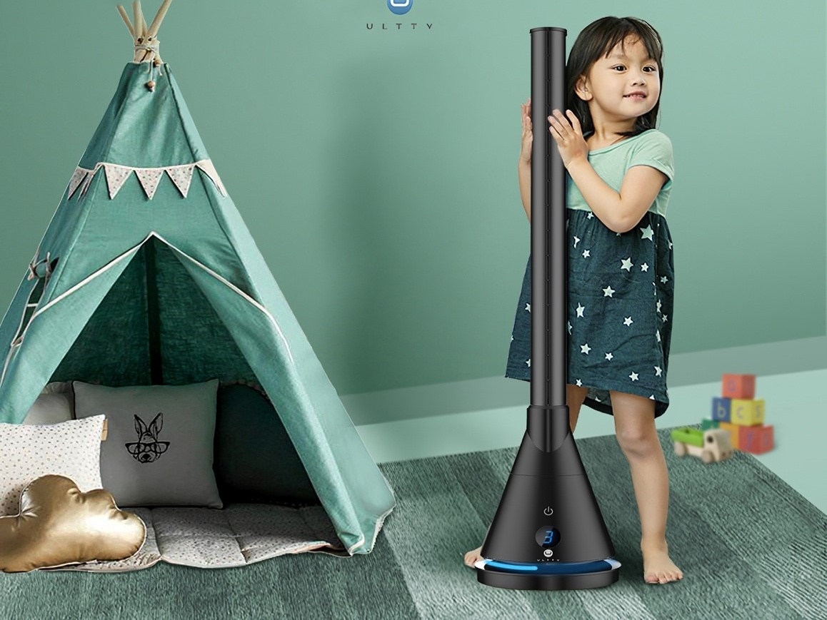 Mat mua he, am mua dong voi quat thap Ultty hinh anh