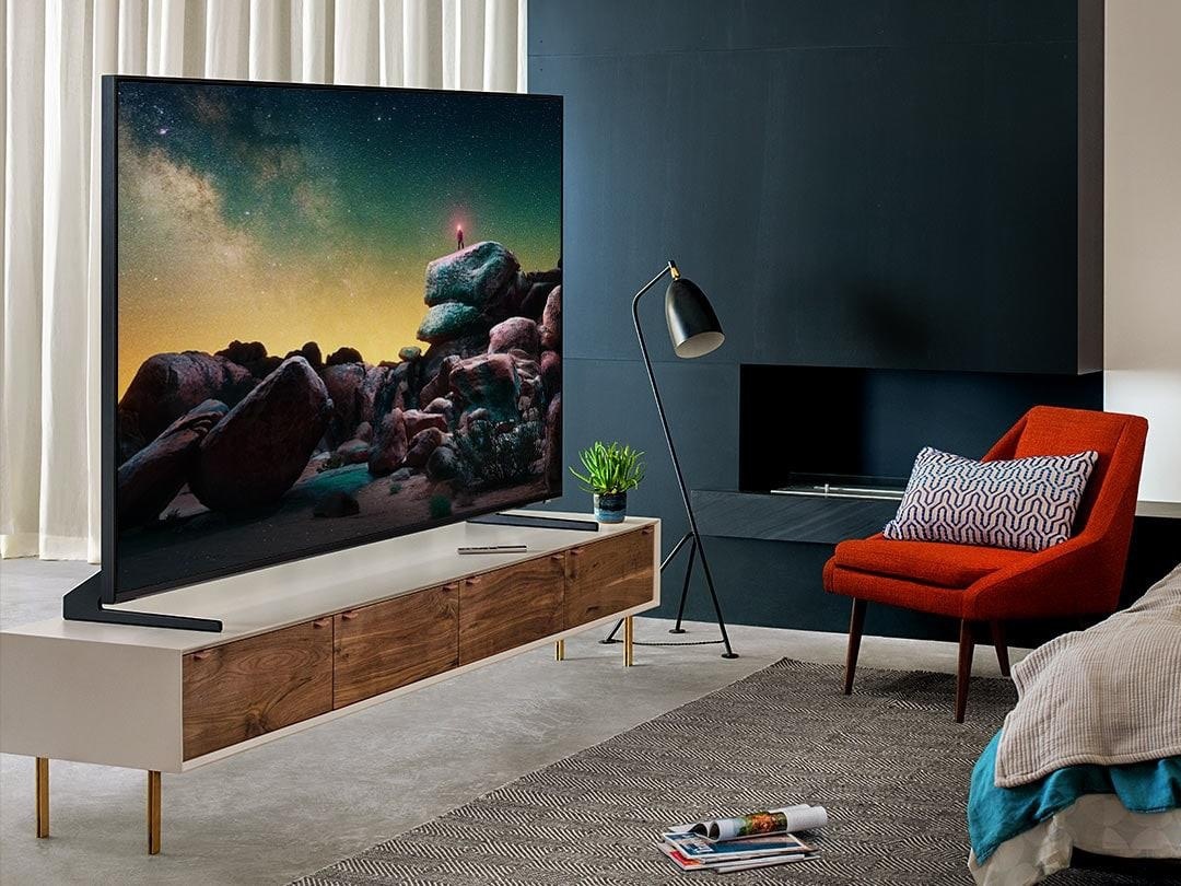 Samsung tung uu dai loat TV nhan 'Ngay chung doi' 12/12 hinh anh