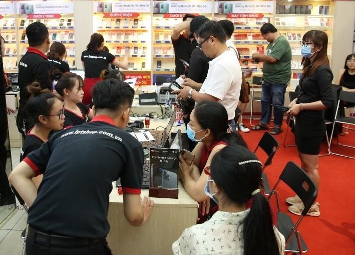 FPT Shop se tung sieu sale den 50% trong 9 tieng nua hinh anh
