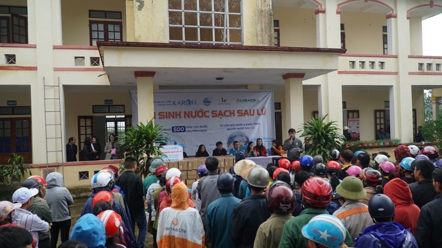 hoi sinh nuoc sach sau lu anh 1